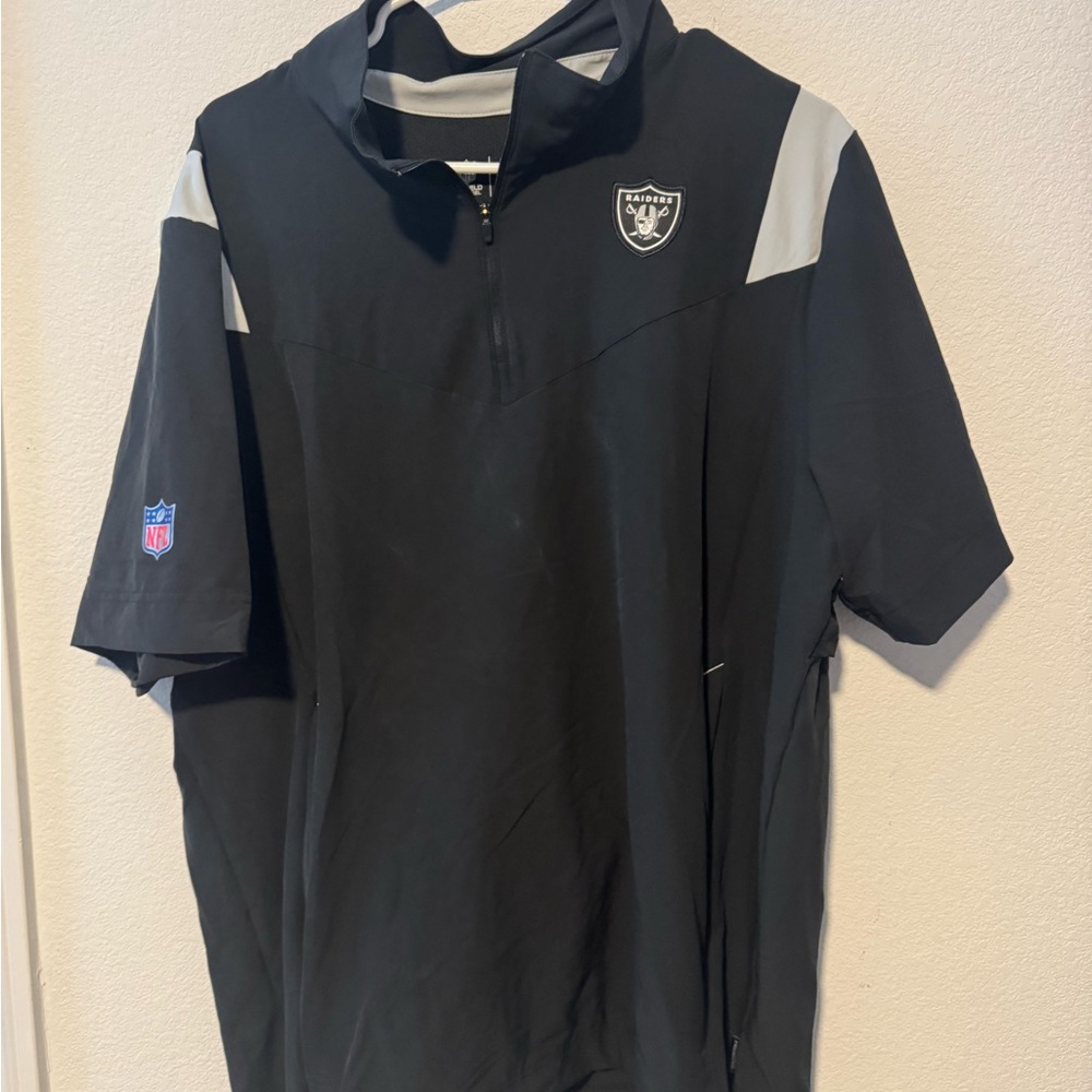Nike Raiders coaches athletic fit shirt